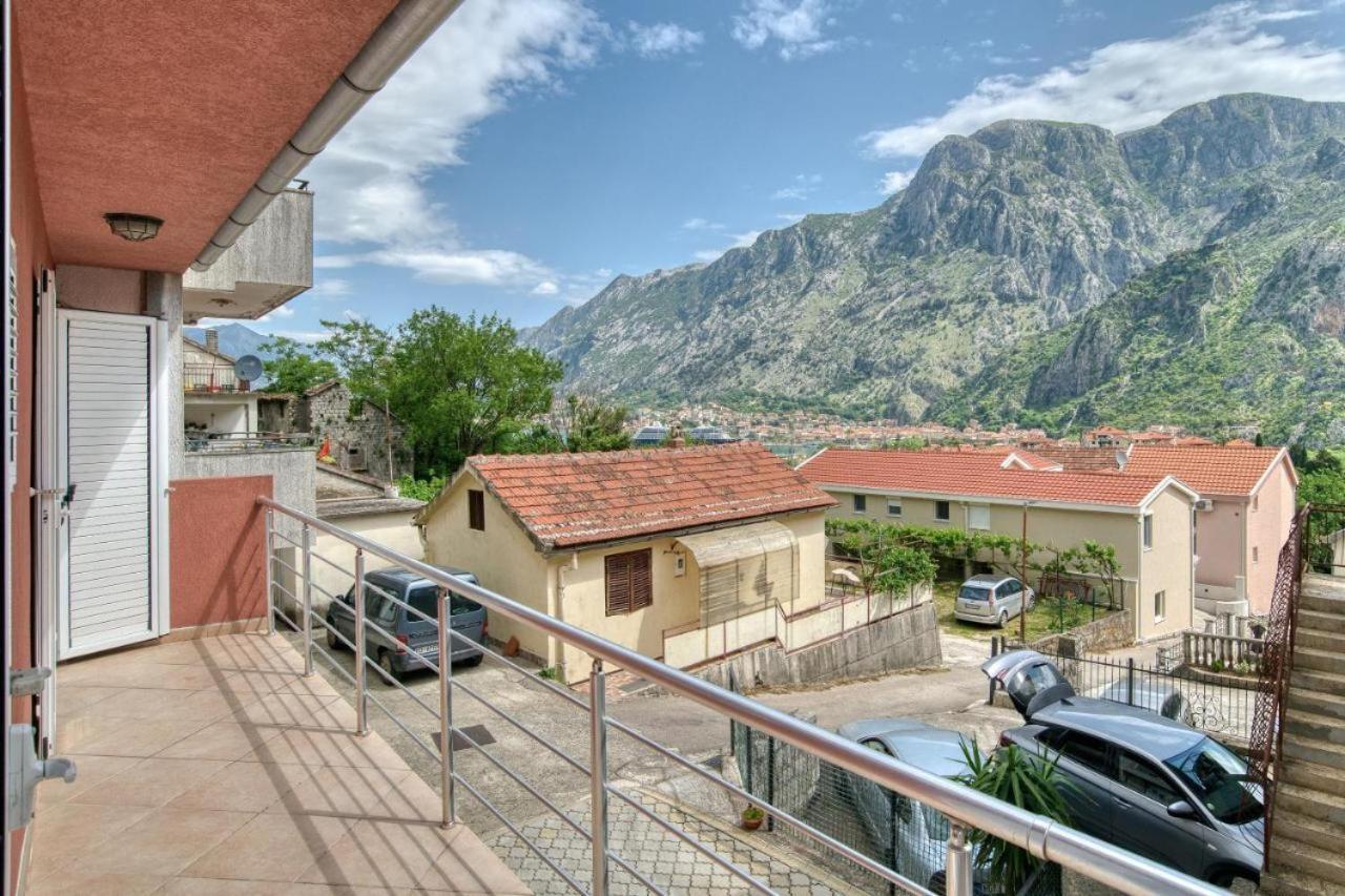 Vila Underhill Royal View Kotor Exteriér fotografie
